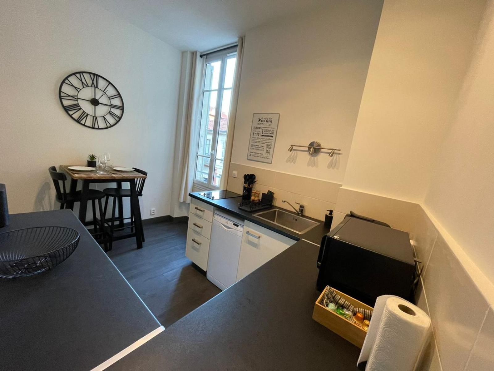 Charmant Studio - Port De Nice Eksteriør billede
